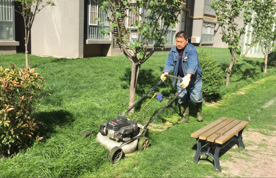 用愛心守護業(yè)主，用行動扮靚家園